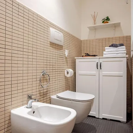 Rose & Stelle - Favoloso In Centro * Μόντενα